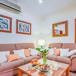 In With Wifi Nyaraló *